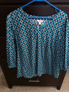 croft & barrow Teal and Navy Geometric Floral Scoop Neck Top